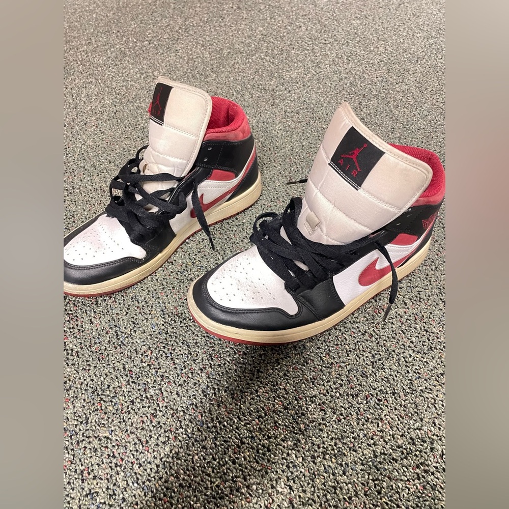 Jordan men' White, Black, and Red Sneakers